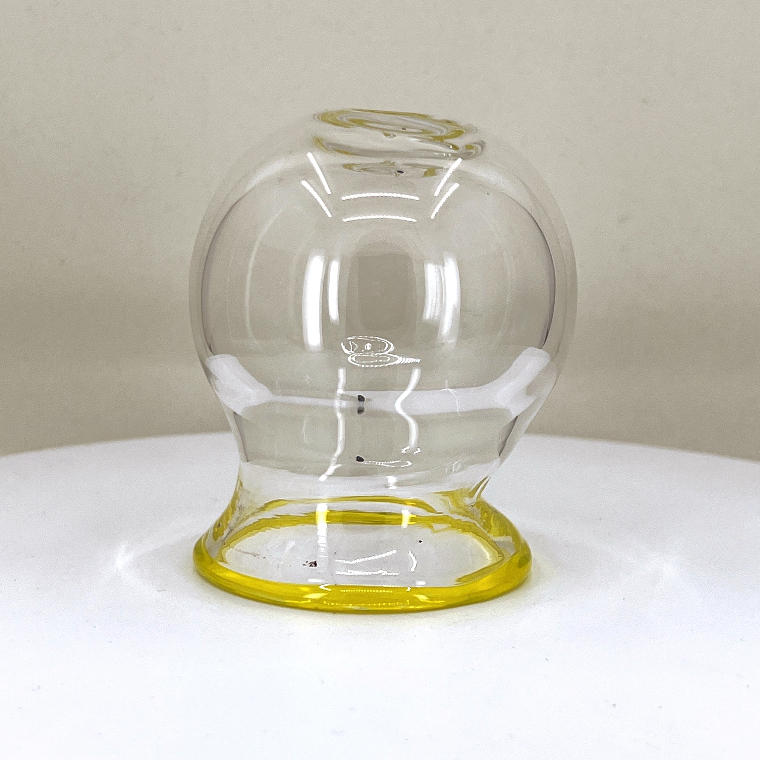 Clear X Yellow Lip